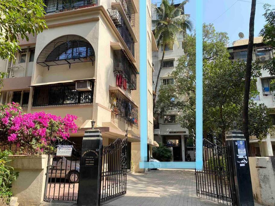 Sterling 401, Off Carter Road, Bandra West By Connekt Homes Mumbai Exterior photo